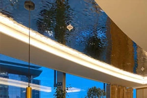 Монтаж потолков из нержавейки Водная рябь