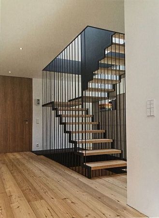 Ограждения для лестниц, перила из металла в Новосибирске - пример выполнения