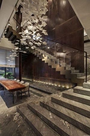 Отделка лестниц камнем в Оренбурге - пример выполнения