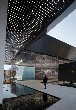 Перфорированный кассетный потолок в Казани - пример выполнения