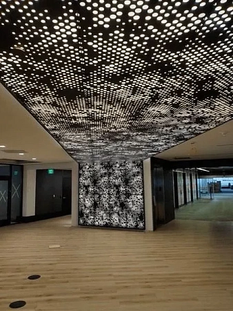 Перфорированный кассетный потолок в Казани - пример выполнения