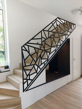 Ограждения для лестниц из листа - пример выполнения