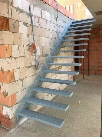 Консольный каркас в Казани - пример выполнения