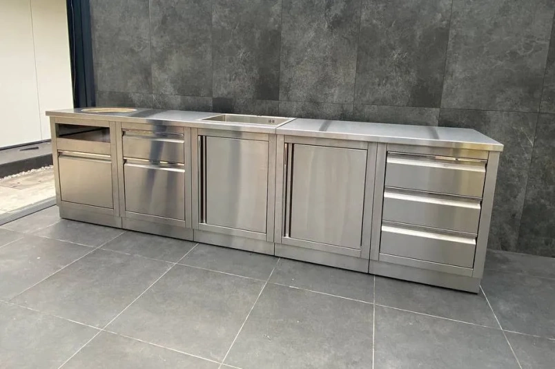 Кухонный модуль с 3-мя выдвижными ящиками на заказ