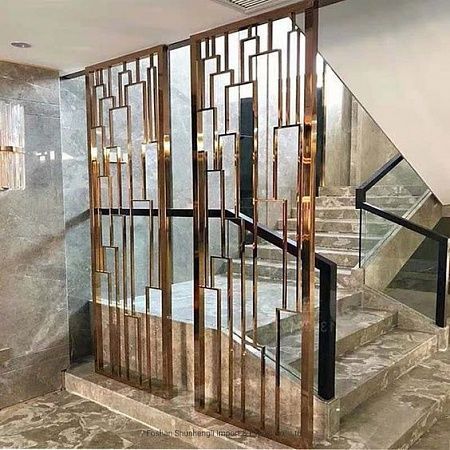 Перегородки из нержавеющей стали в Санкт-Петербурге - пример выполнения