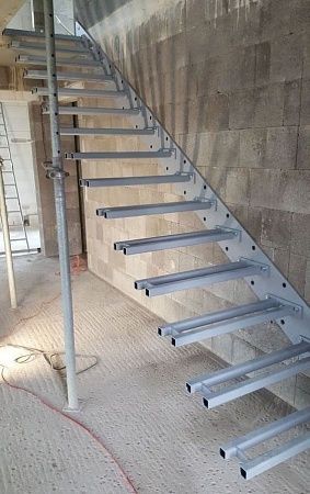 Консольный каркас в Казани - пример выполнения