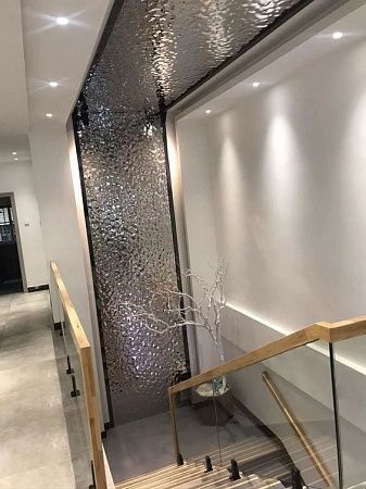 Листы из нержавейки с имитацией ряби на воде - пример выполнения