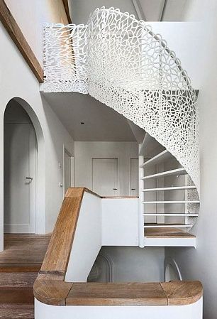 Ограждения для лестниц из листа - пример выполнения