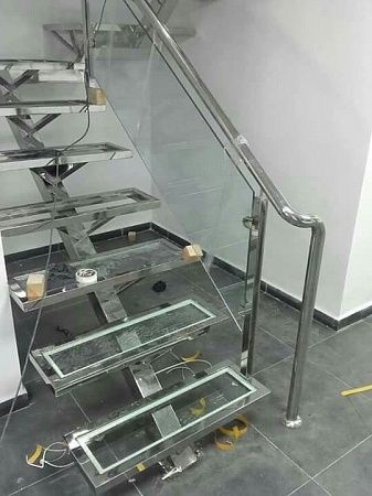 Лестницы из нержавеющей стали в Нижнем Новгороде - пример выполнения