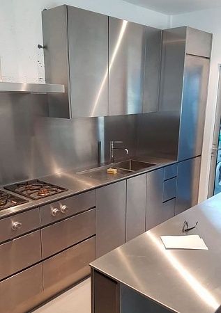 Фартук для кухни из нержавеющей стали в Самаре - пример выполнения