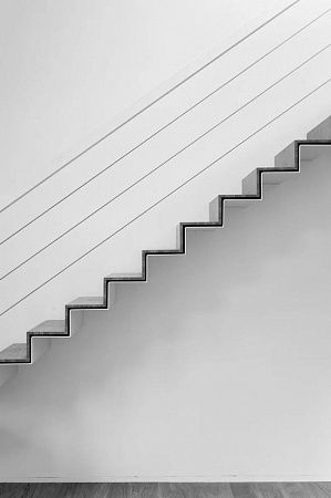 Зеркальные лестницы в Москве - пример выполнения