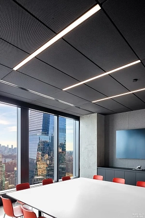 Кассетный подвесной потолок в Москве - пример выполнения