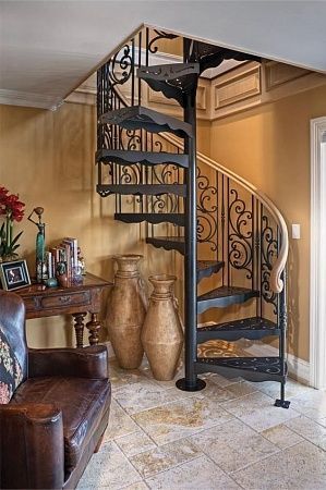 Кованые ограждения для лестниц, перила в Санкт-Петербурге - пример выполнения