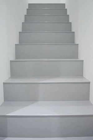 Отделка лестниц микробетоном в Самаре - пример выполнения