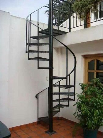 Уличные металлические лестницы в Новосибирске - пример выполнения