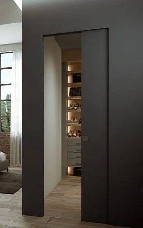 Пенал для раздвижной двери в Москве - пример выполнения