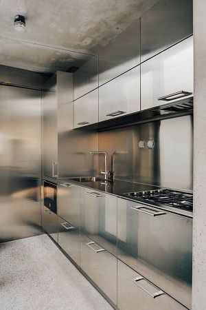 Фасады из нержавеющей стали в Самаре - пример выполнения